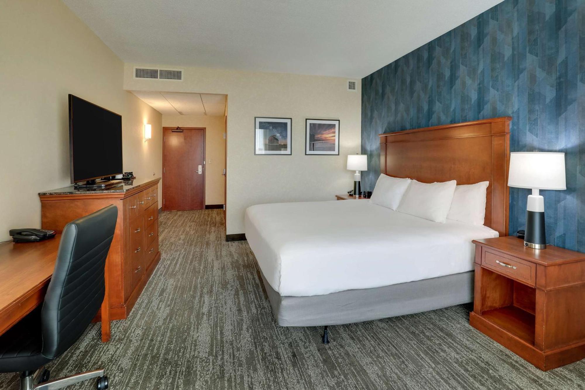 Drury Plaza Hotel Mt Vernon جبل فيرنون المظهر الخارجي الصورة