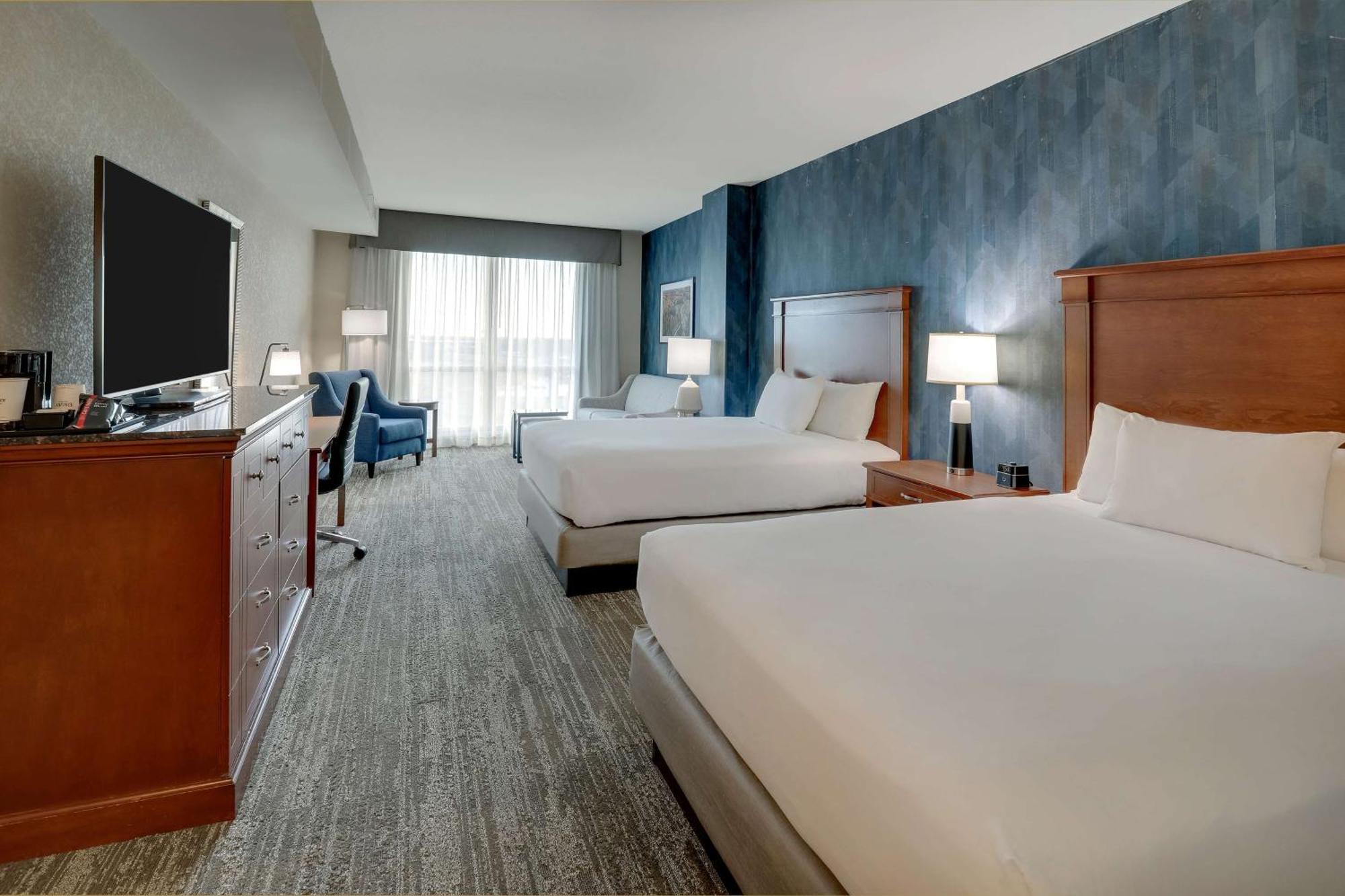 Drury Plaza Hotel Mt Vernon جبل فيرنون المظهر الخارجي الصورة