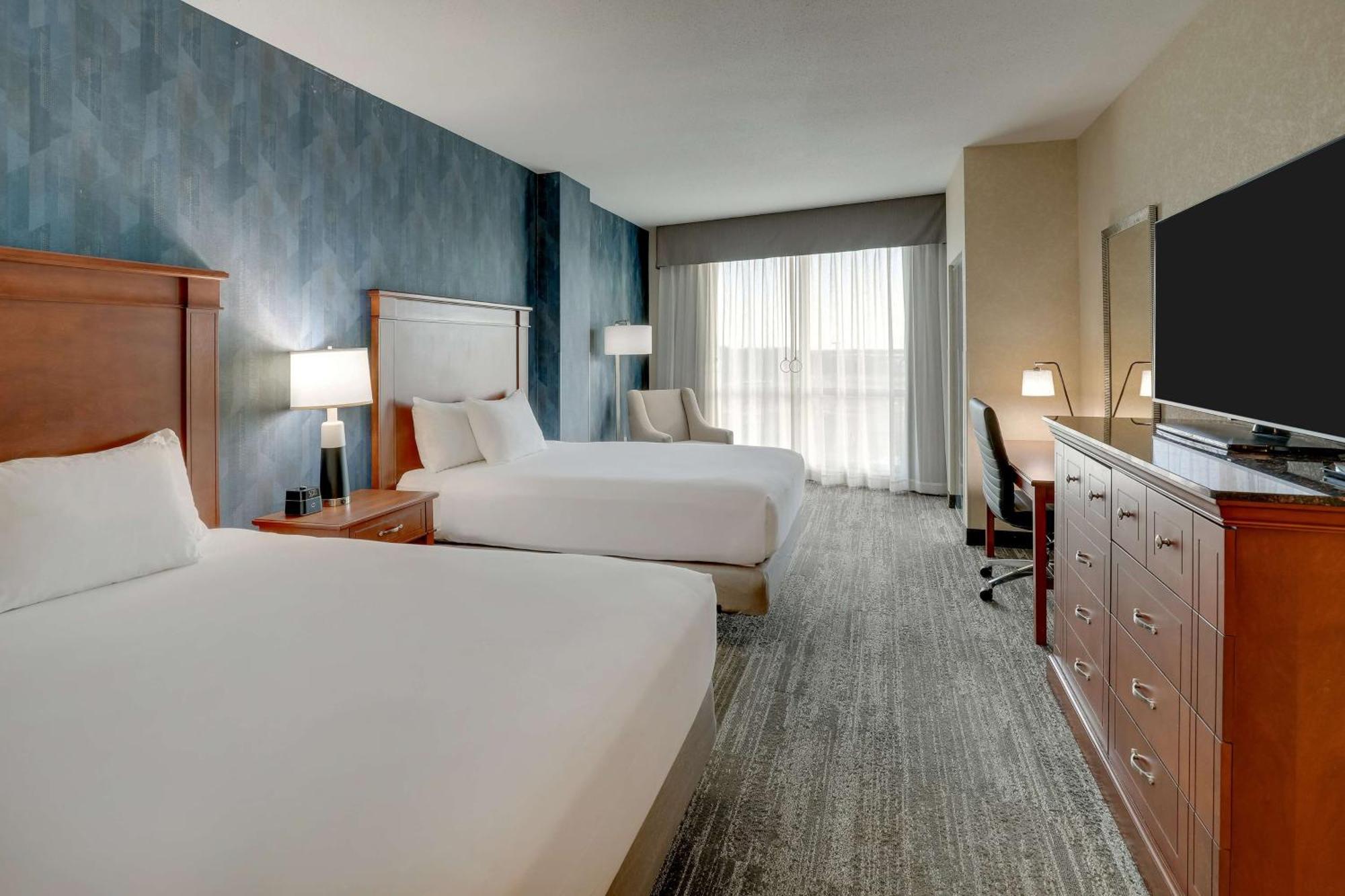 Drury Plaza Hotel Mt Vernon جبل فيرنون المظهر الخارجي الصورة