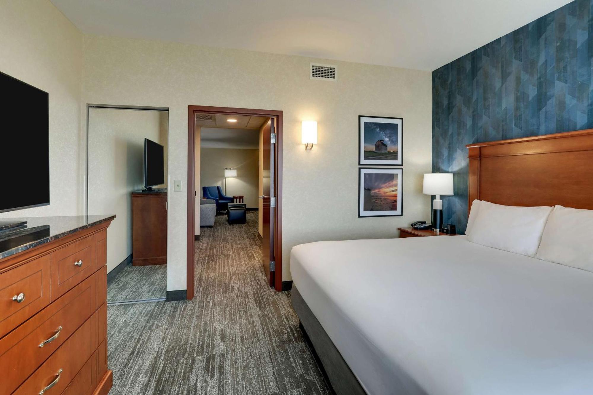 Drury Plaza Hotel Mt Vernon جبل فيرنون المظهر الخارجي الصورة