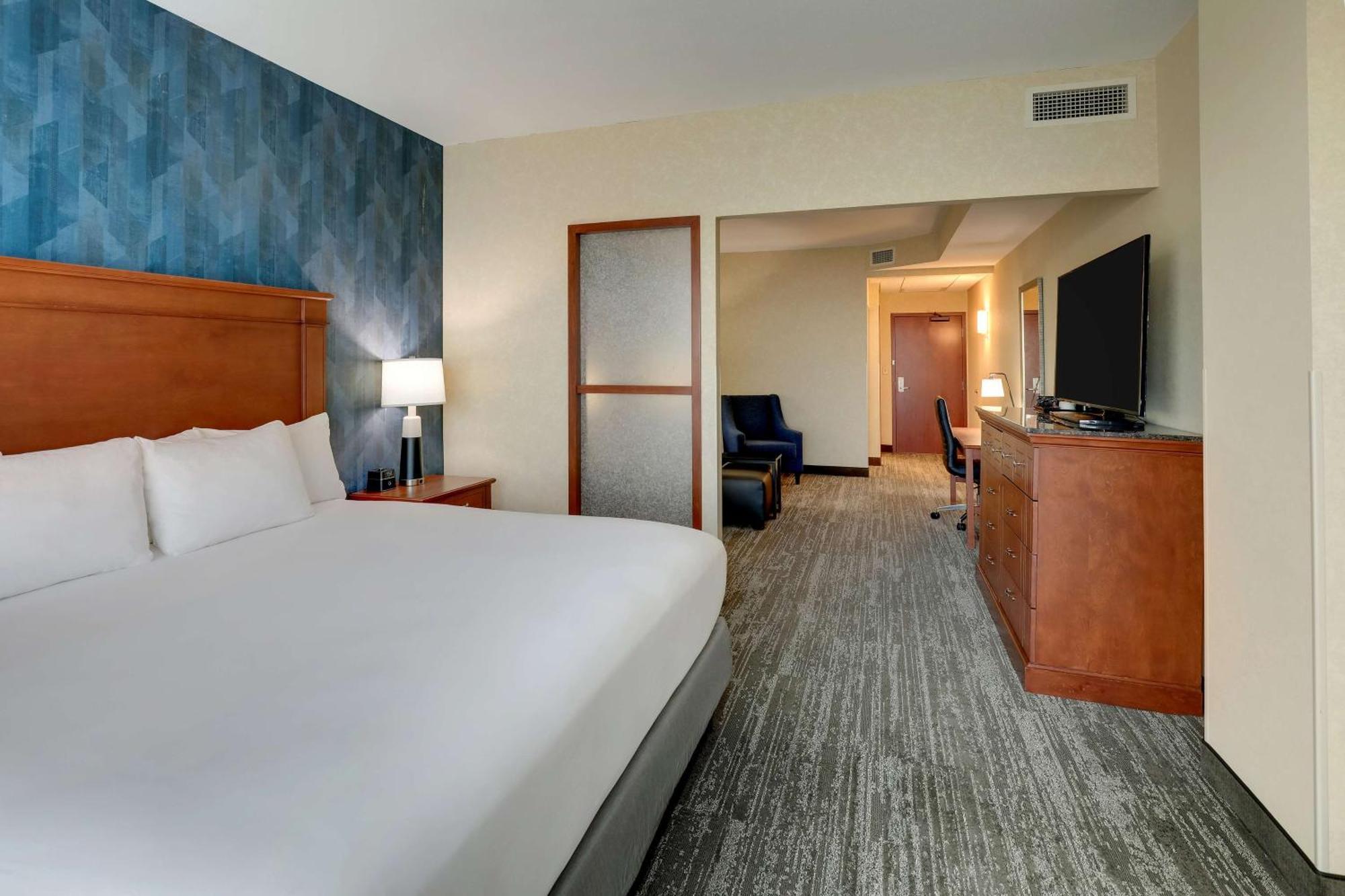 Drury Plaza Hotel Mt Vernon جبل فيرنون المظهر الخارجي الصورة